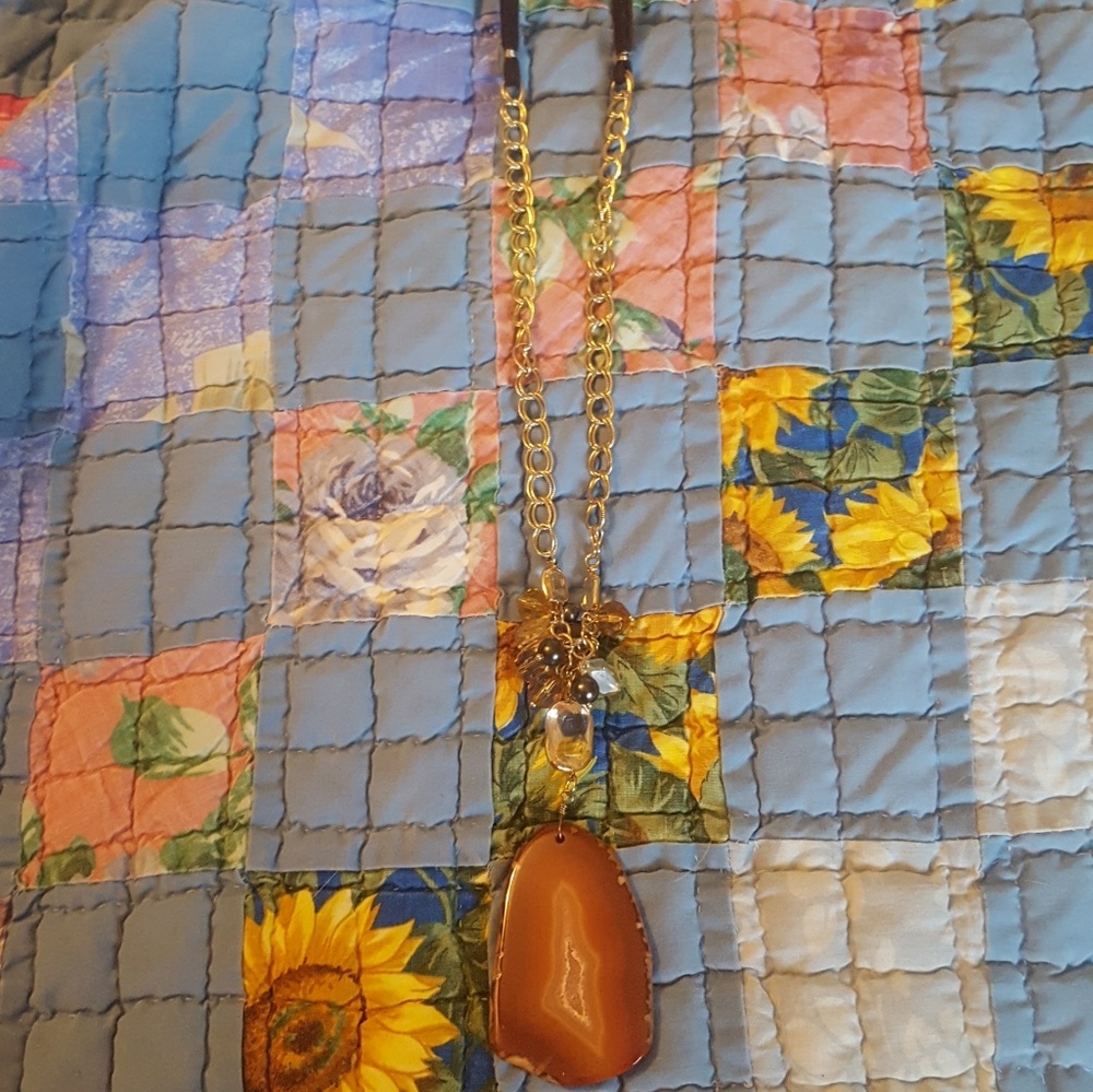 Express necklace